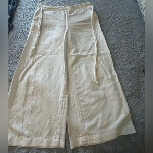 Women's Loft white wide leg linen/cotton blend pant